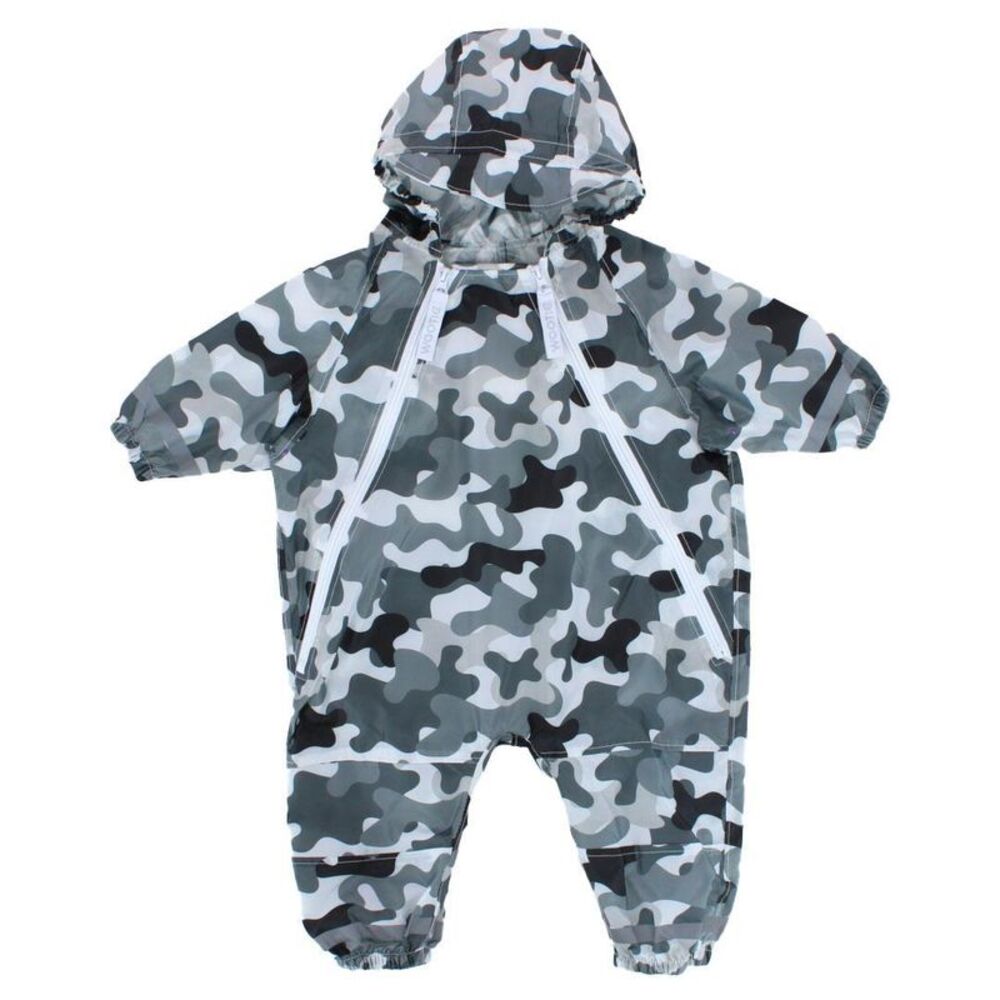 CTM Infant Waterproof Rainsuit with Reflective Stripes by Wootie